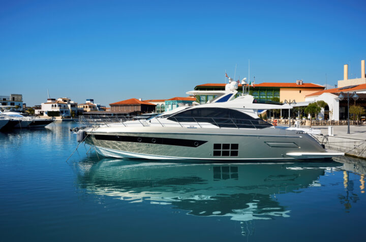 Yacht