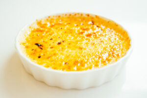 Membuat creme brulee