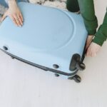 tips membersihkan koper